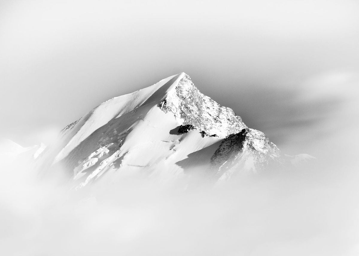 The Aiguille de Bionassay: Above the Cloud