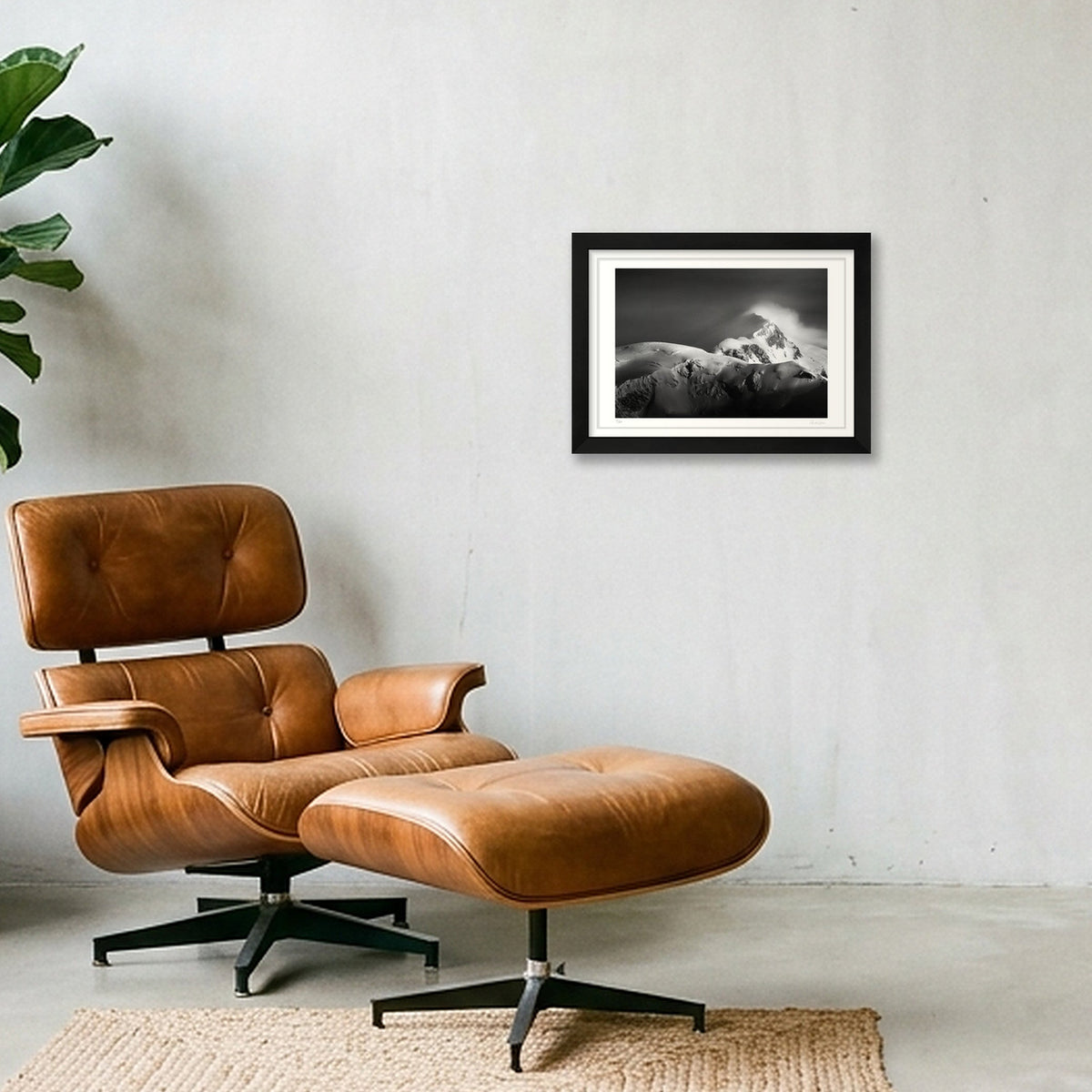 Mont Blanc Summit Ridge — A4 (30×21cm) Black Frame